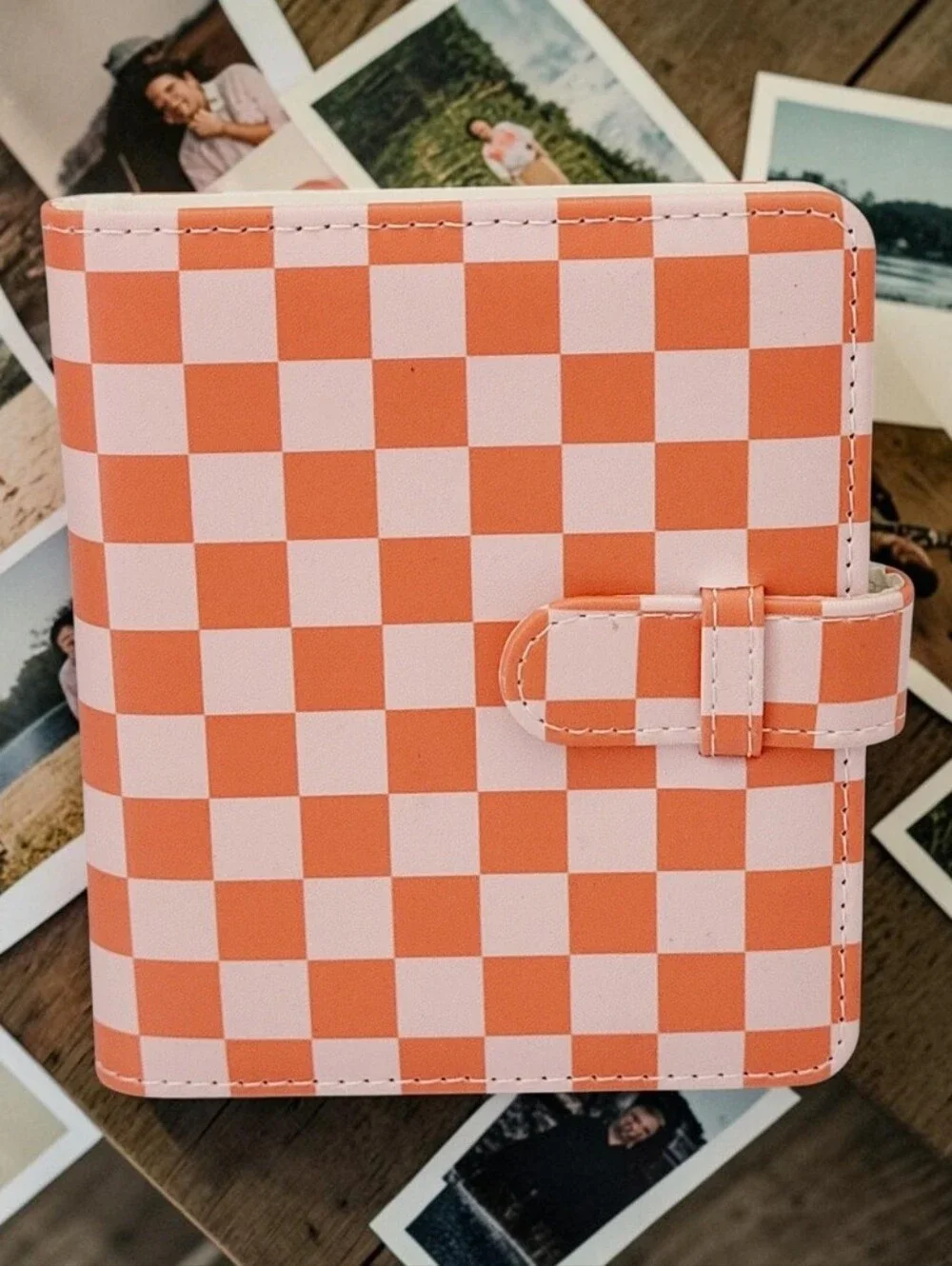 Holds 48 (2